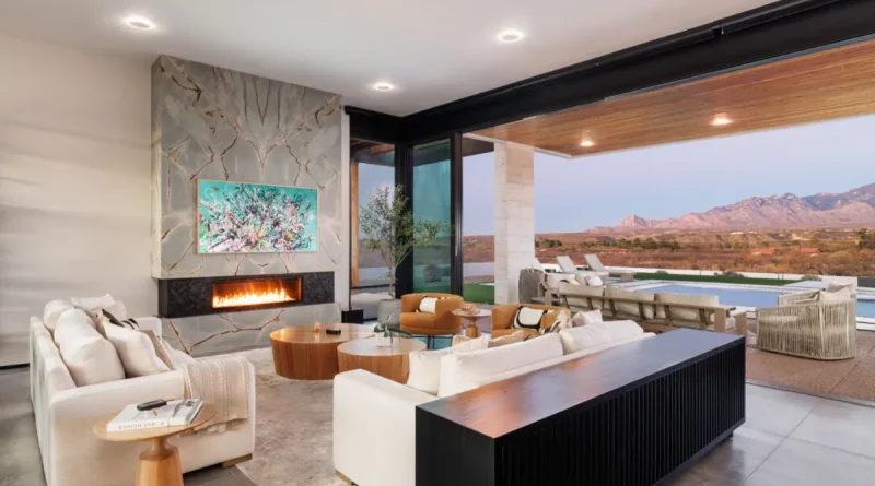 Casa Tubac de Tamen Arq en el paisaje desértico de Arizona